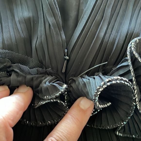 Mac Duggal Pleated Tiered Mini Dress NEW - Picture 8 of 9